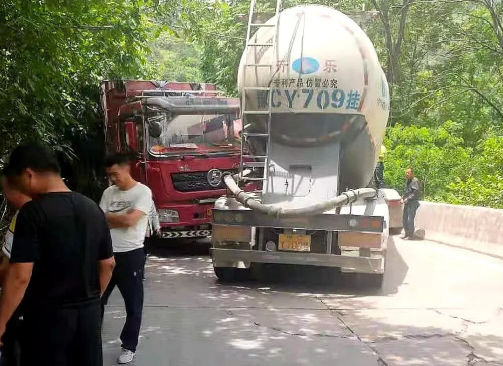 最新消息鰲冠溺亡事件，深度探究與反思，鰲冠溺亡事件深度探究與反思，最新消息引發(fā)社會(huì)關(guān)注與反思