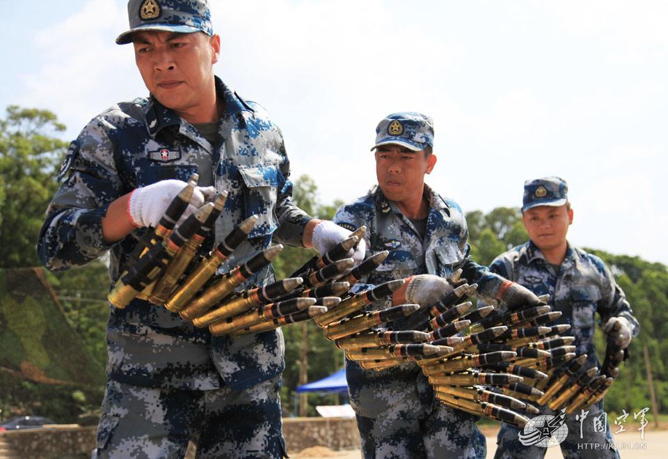 聯勤保障中心與空軍地勤，哪個更好？，聯勤保障中心與空軍地勤對比，哪個崗位更優？